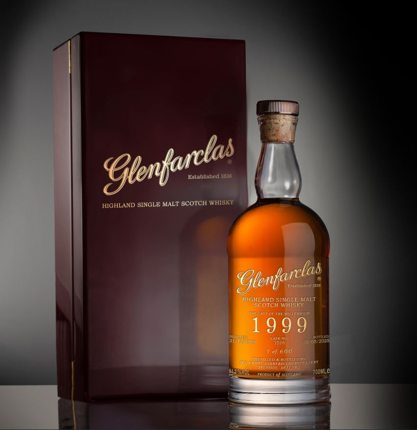 RAFFLE - Glenfarclas 1999 Decanter (£5 per entry)
